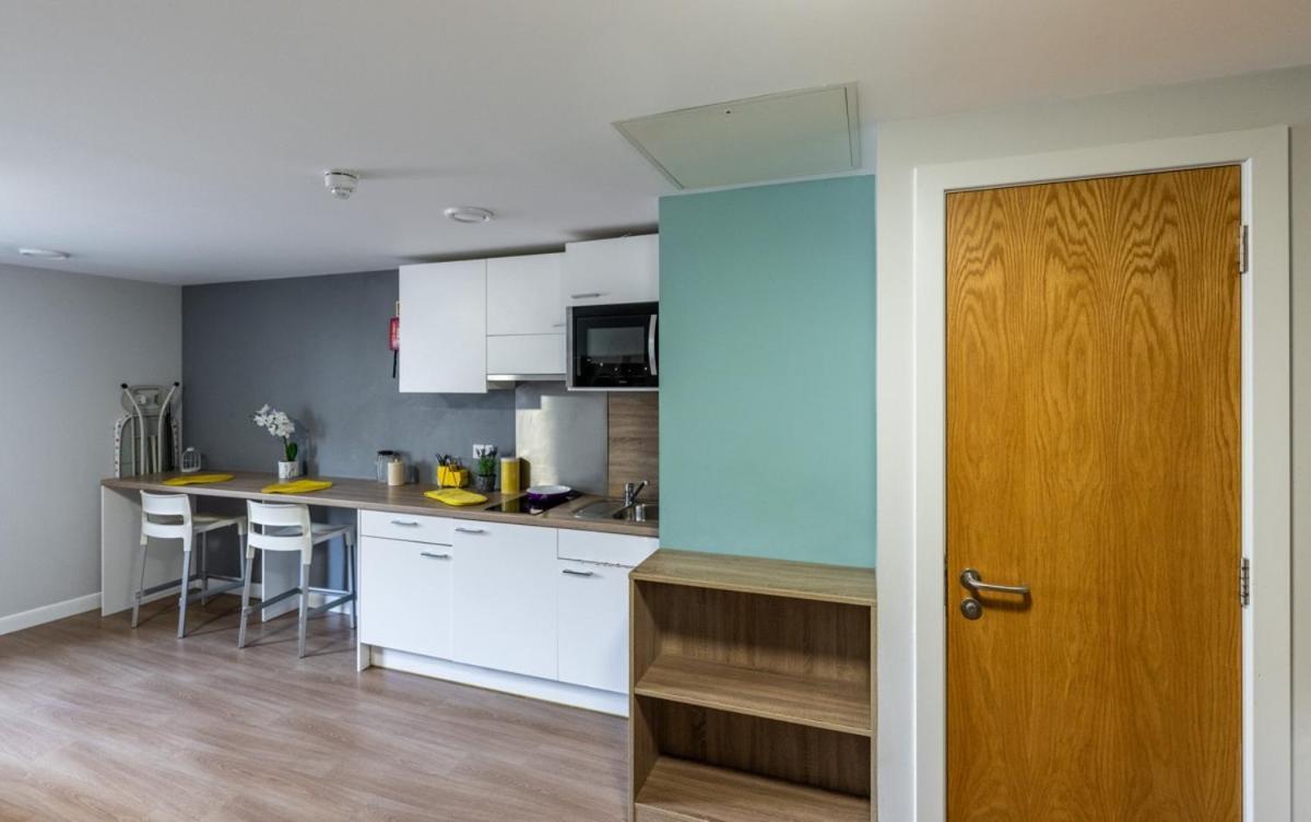 מלון Joivy Affordable Edinburgh - Adults Only מראה חיצוני תמונה