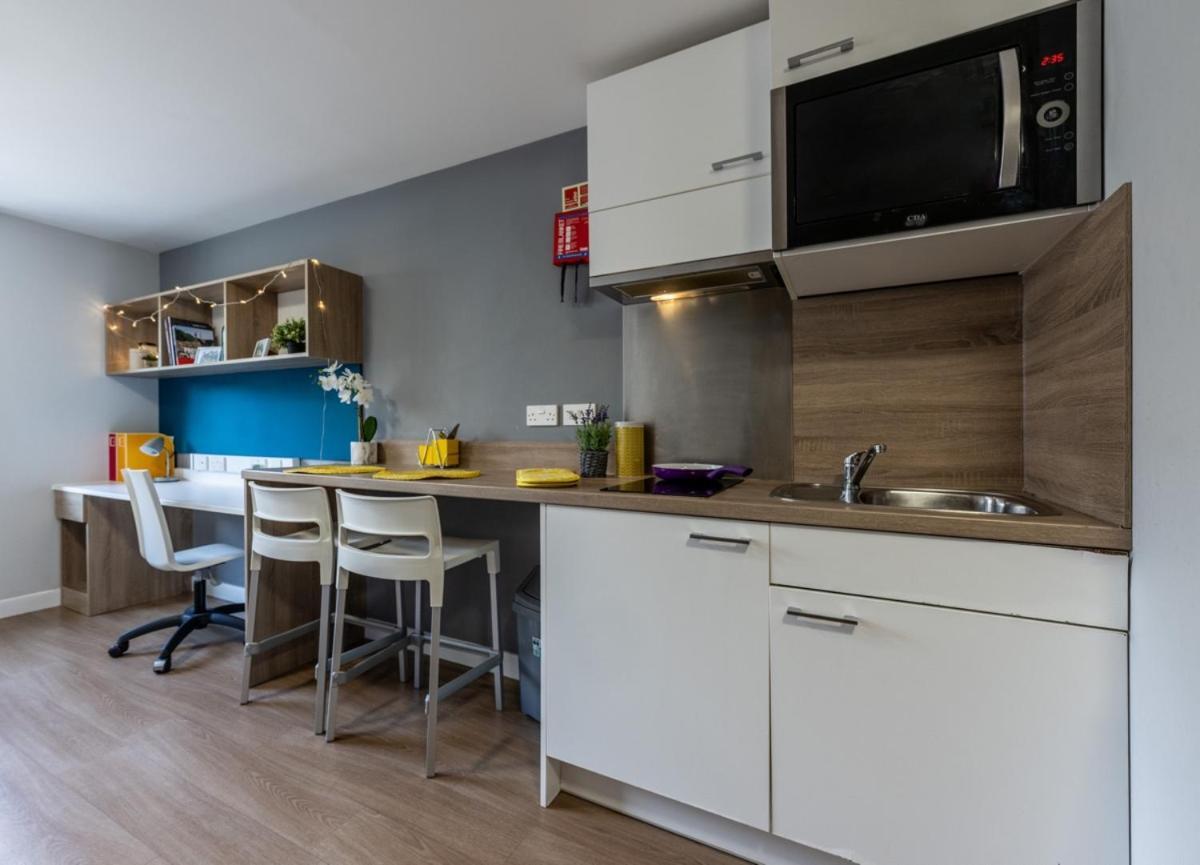 מלון Joivy Affordable Edinburgh - Adults Only מראה חיצוני תמונה